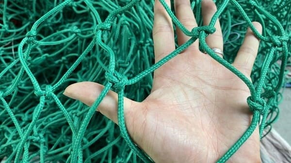 Trawling net -  netting supplier in fishing, sports and