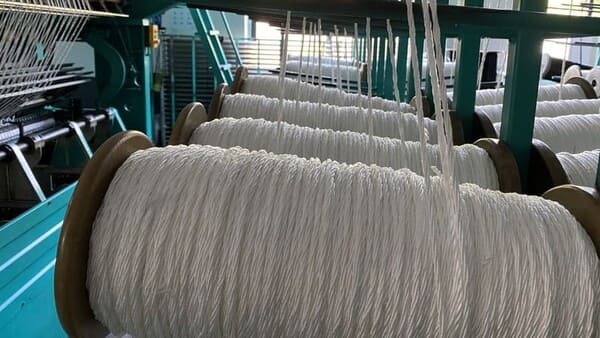 Our Fishing Net made by PE / Nylon/UHMWPE， with Knotted or